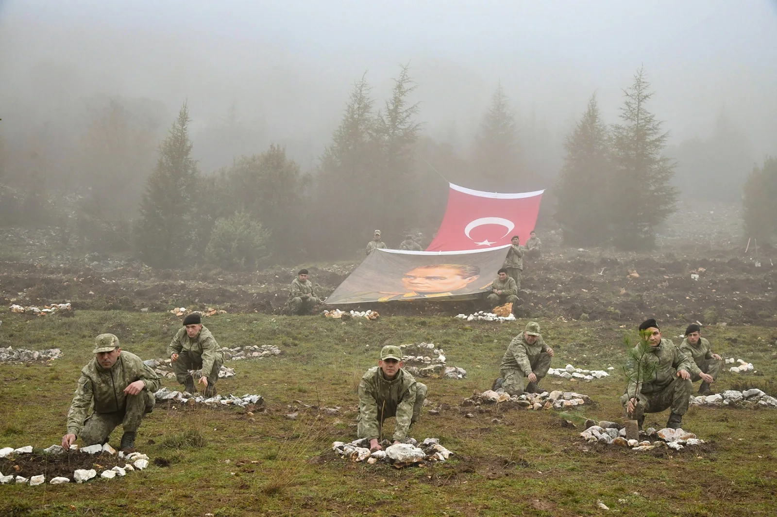 20,000 fidan, orman haftasında toprakla buluştu