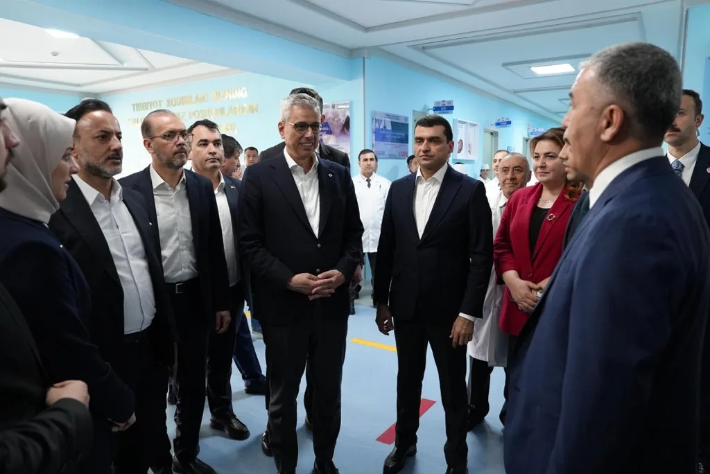 Buhara Tıp Merkezi'nde sağlık iş birliği görüşmeleri