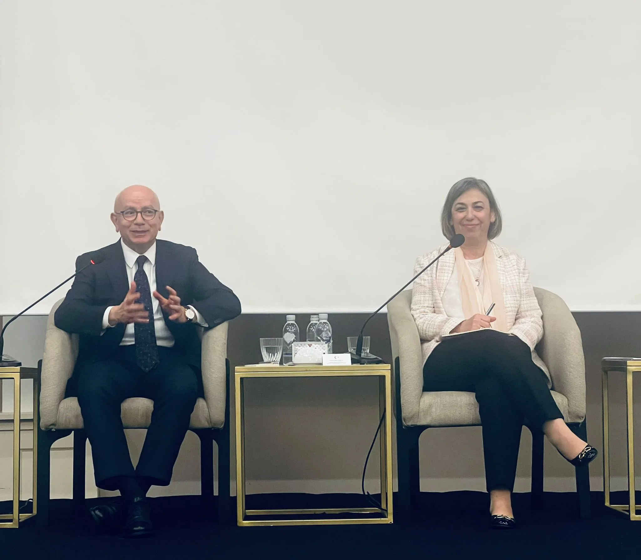 Antalya Diplomasi Forumu'na 300 öğrenci katıldı