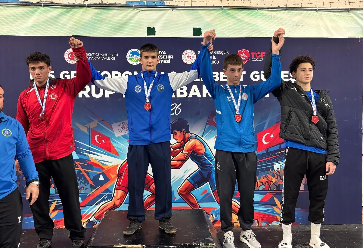 Güreşte Afyonkarahisar’dan 6 Sporcu Türkiye Şampiyonası’na Katılma Hakkı Kazandı