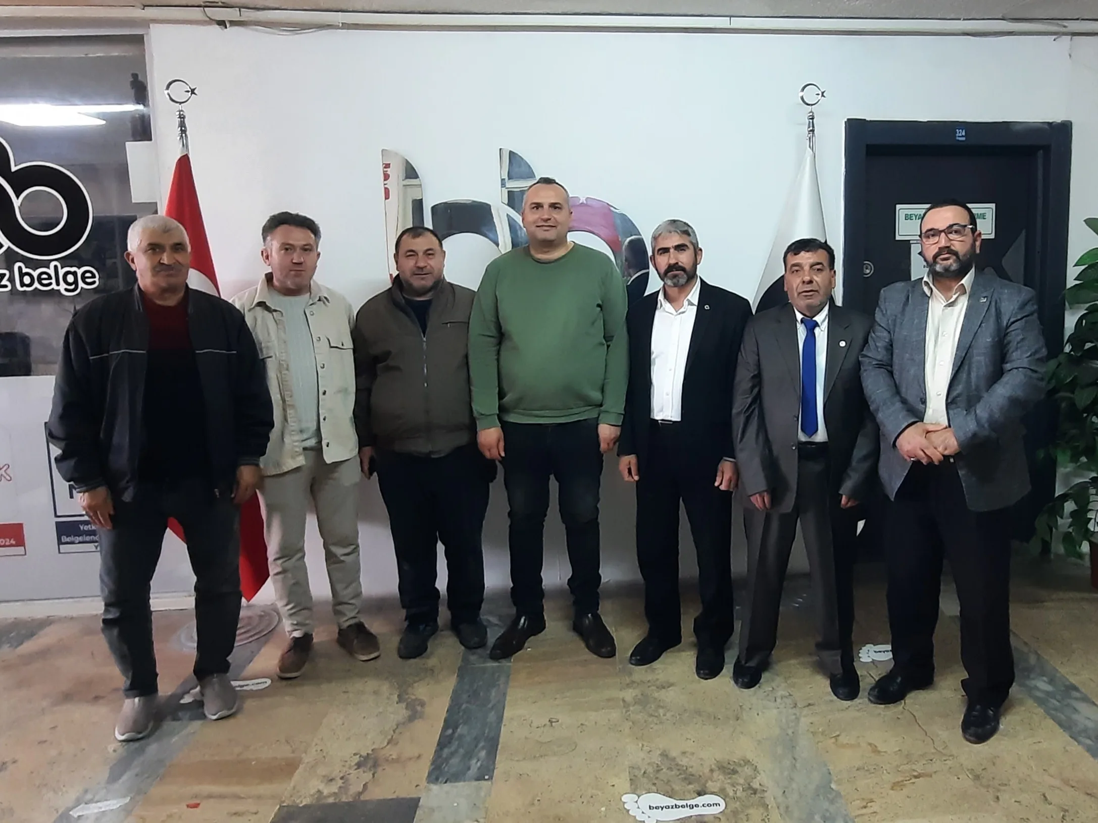 Cansuyu Derneği heyeti, Beyaz Belge haber sitesi ofisini ziyaret etti