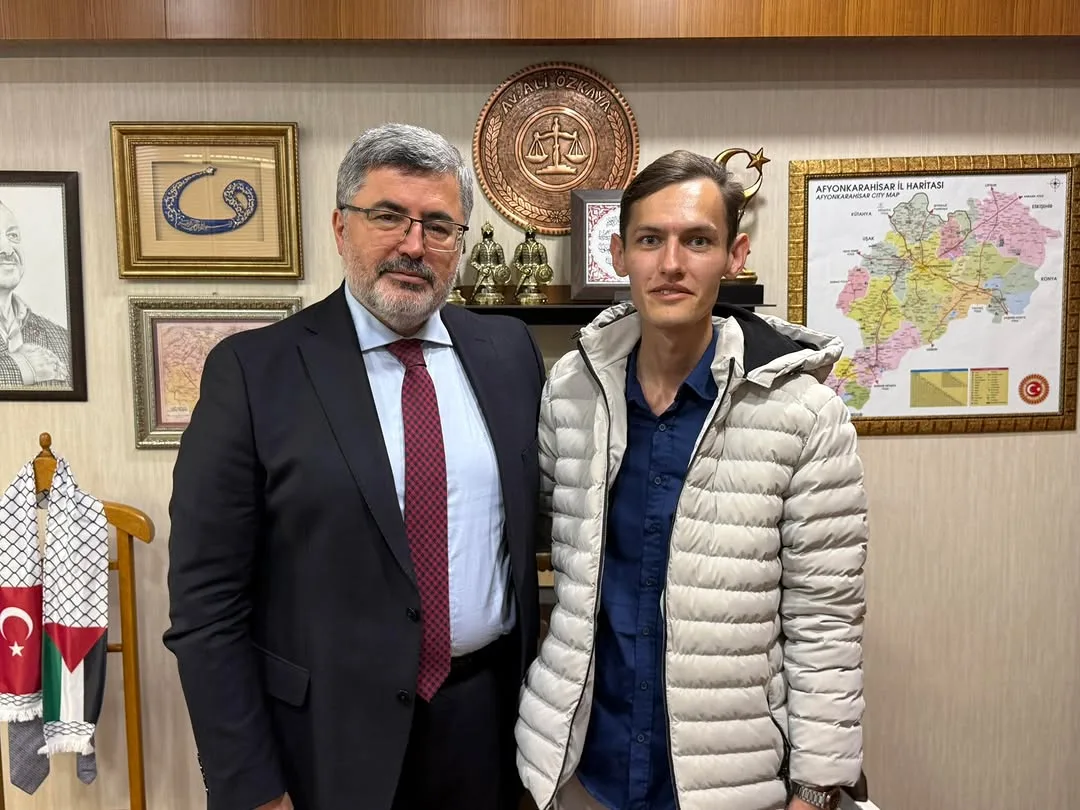 Ak Parti Afyonkarahisar Milletvekili Ali Özkaya, Ali Tokman'ı Gazi Meclis'te Misafir Etti