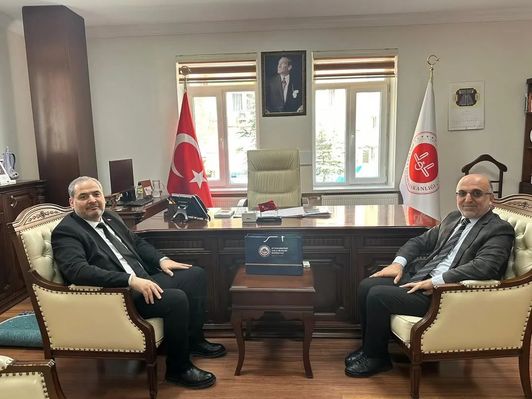 Afyonkarahisar Sağlık Bilimleri Üniversitesi Rektörü Prof. Dr. Adem Aslan, İl Müftüsü Lütfü İmamoğlu’nu ziyaret etti