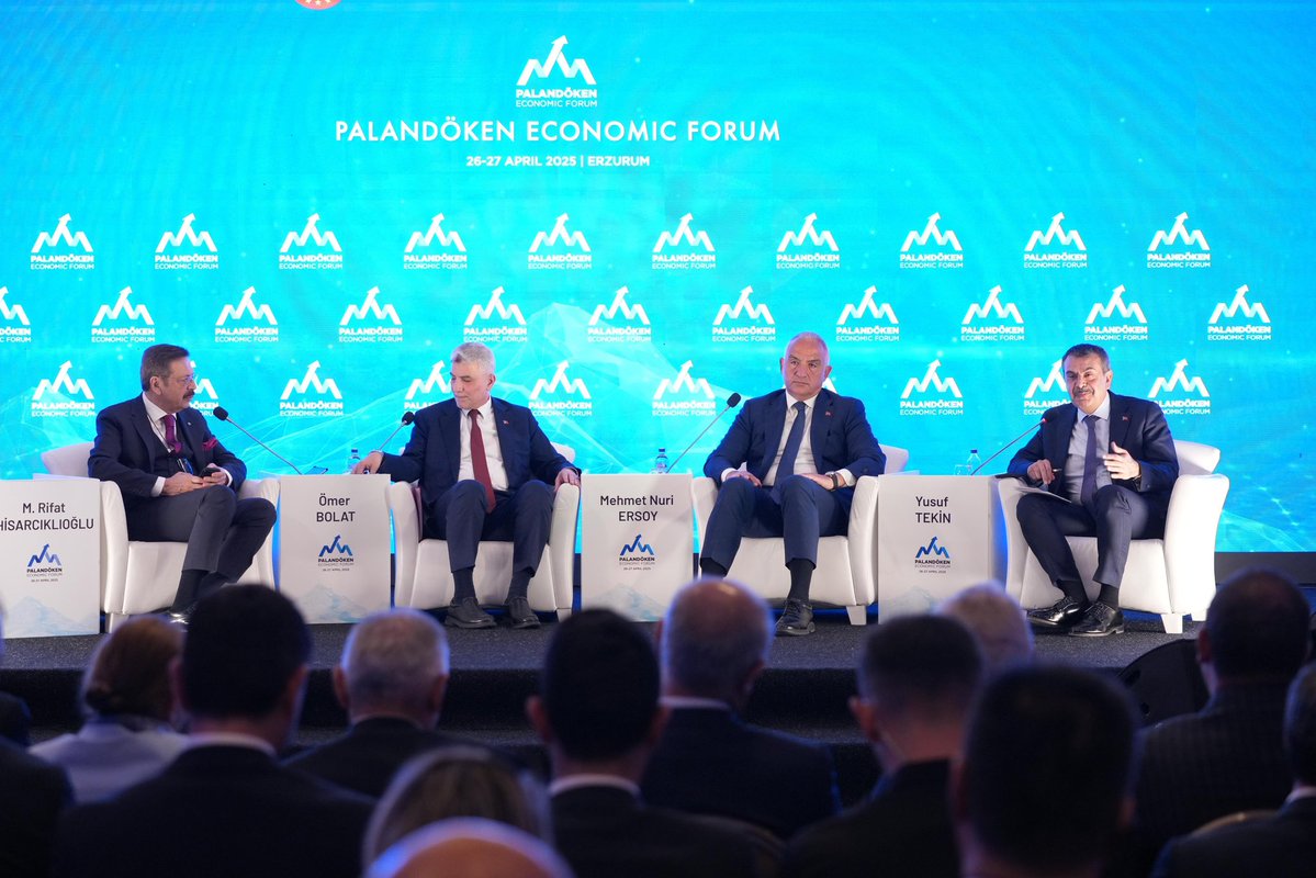 Millî Eğitim Bakanı Tekin, Palandöken Ekonomi Forumu'nda Eğitimin Değişen İhtiyaçlarını Vurguladı