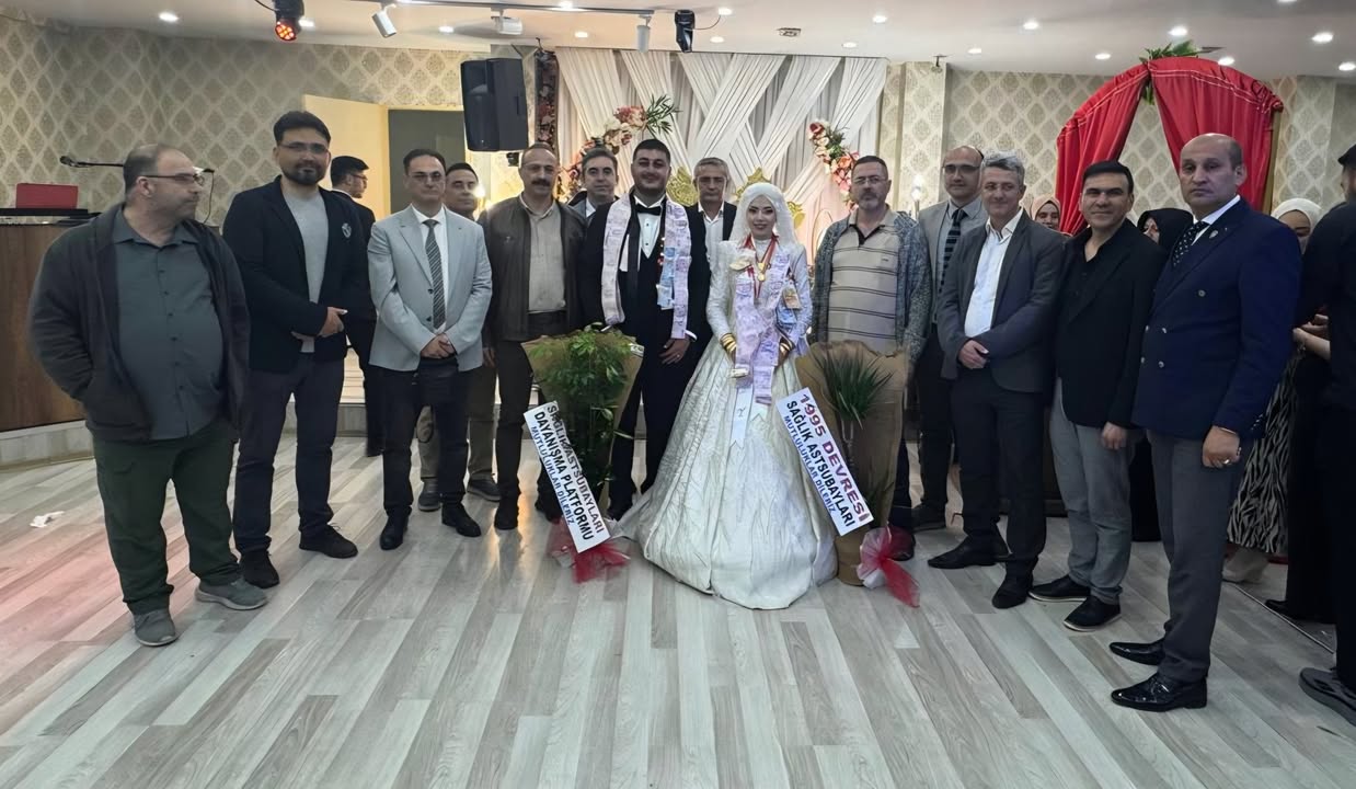 Bingöl Depremi Şehidinin Kızı Evlendi, Devre Arkadaşları Baba Yerine Geçti