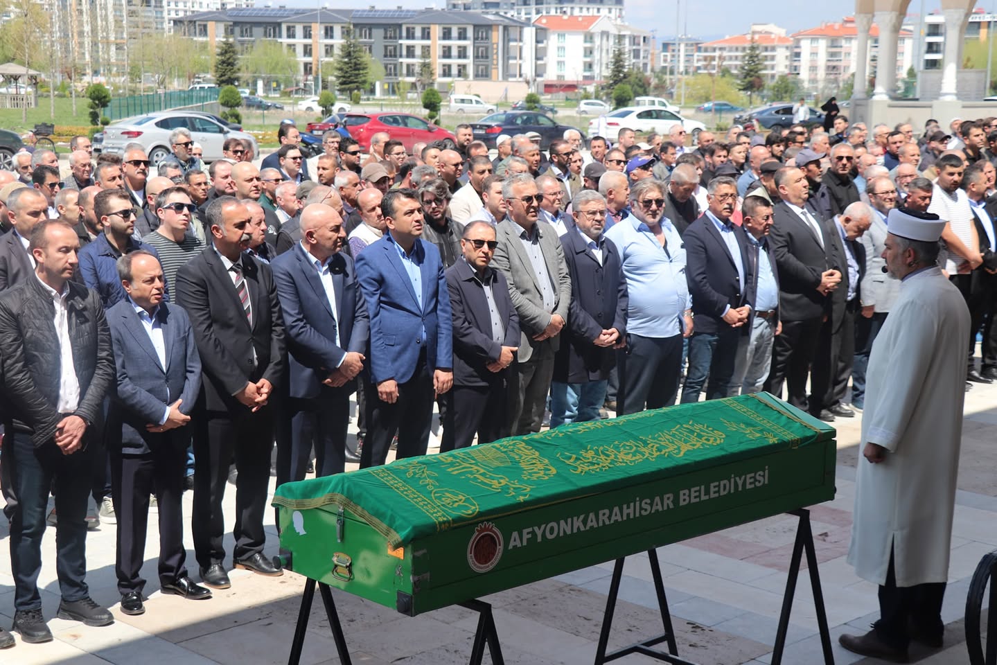 Afyonkarahisar'da İş İnsanı Karaman’ın Kayınpederi Toprağa Verildi