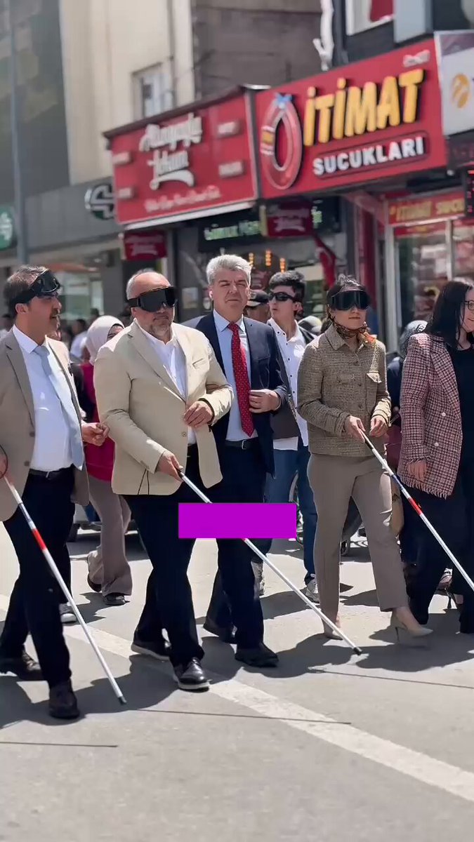 Afyonkarahisar'da Engelliler Haftası Etkinliği: Sevgi, Azim ve Mücadele