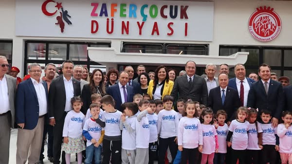 Afyonkarahisar'a Zafer Çocuk Dünyası Açıldı!