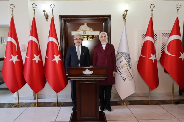 Milli Eğitim Bakan Yardımcısı Afyonkarahisar Valisi ile Buluştu