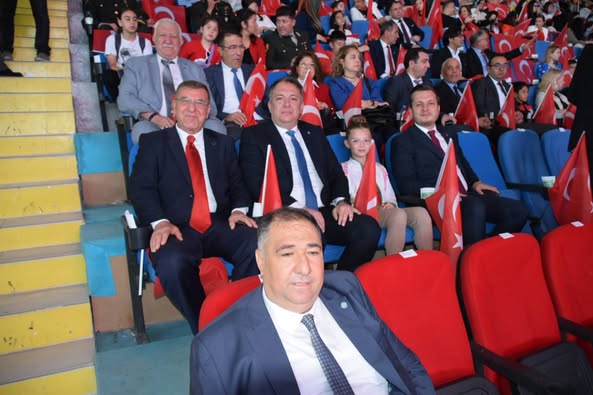 Afyonkarahisar'da 19 Mayıs Coşkusu: Atatürk'ü Anma Töreni