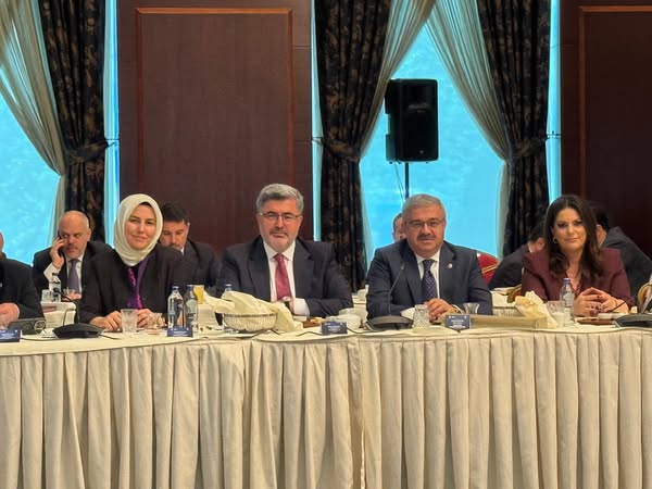 Afyonkarahisar Milletvekili Özkaya, Cumhurbaşkanı Erdoğan ile İstişare Toplantısı Gerçekleştirdi