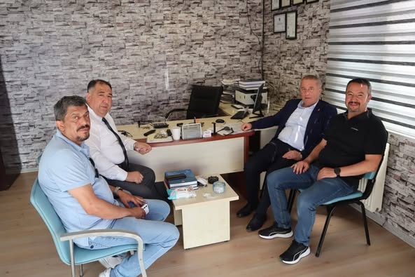 İYİ Parti Afyonkarahisar Heyeti, Sandıklı Belediye Başkanı Öztaş'ı Ziyaret Etti