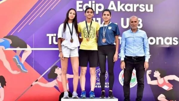 Afyonkarahisar'dan Genç Sporcu Hamide Nur Tekdemir'den Büyük Başarı