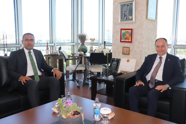 Afyonkarahisar İdare Mahkemesi Başkanı Ayna, Vedada Ticaret Odası'nı Ziyaret Etti