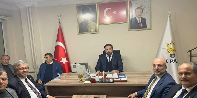 AK Parti Emirdağ İlçe Başkanlığına Emrah Mola Seçildi