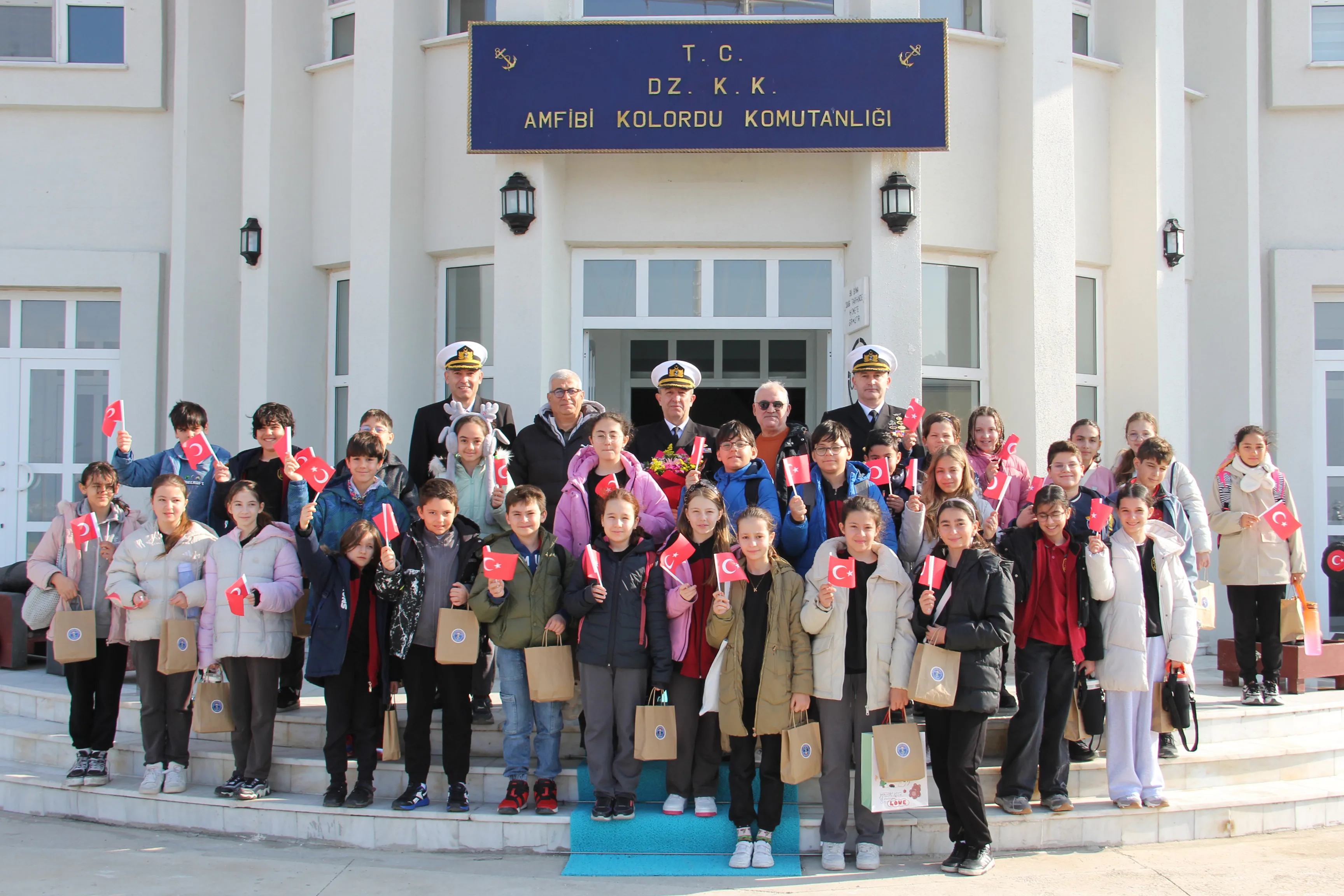 Öğrenciler Askerlikle Tanıştı