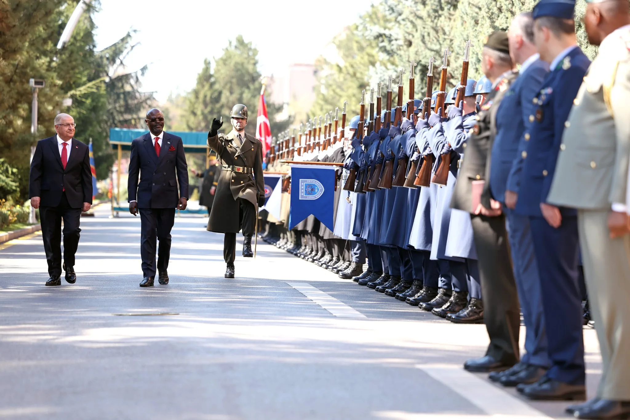 Milli Savunma Bakanı Güler, Congo Savunma Bakanı'nı ağırladı